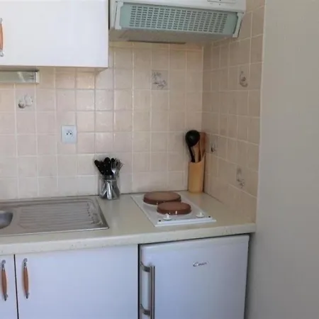 Proche Plage Et Commerces - Agreable De 31 M² * ロワイヤン