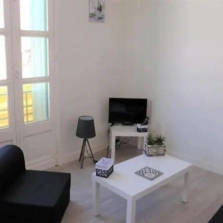 Proche Plage Et Commerces - Agreable De 31 M² アパート ロワイヤン