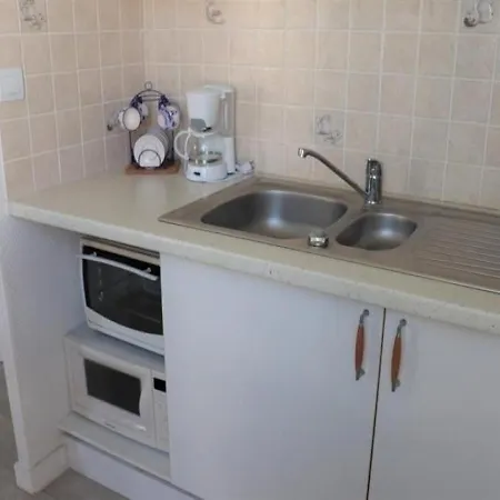 Proche Plage Et Commerces - Agreable De 31 M²