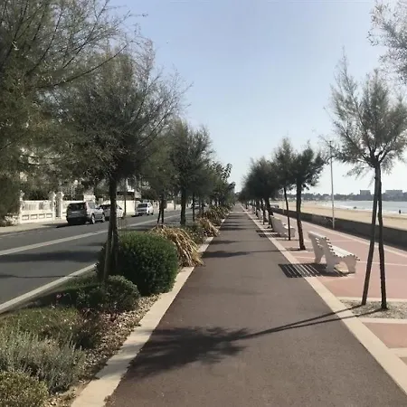 Proche Plage Et Commerces - Agreable De 31 M² * ロワイヤン